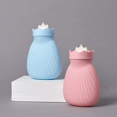 ราคาดี ซิลิโคนฟรี BPA กระป๋องน้ําร้อน 2L สําหรับการบรรเทาอาการปวดข้อ ออนไลน์